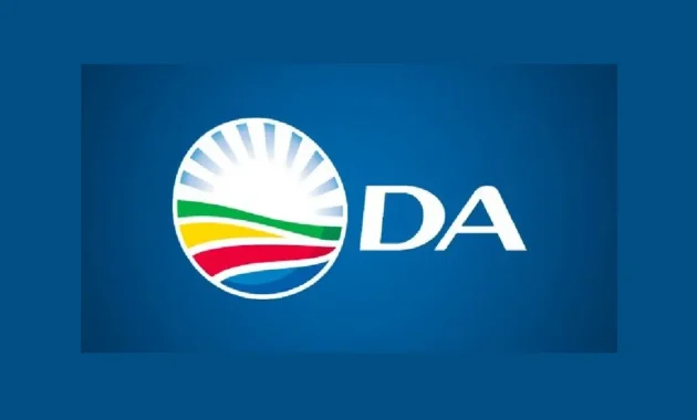DA
